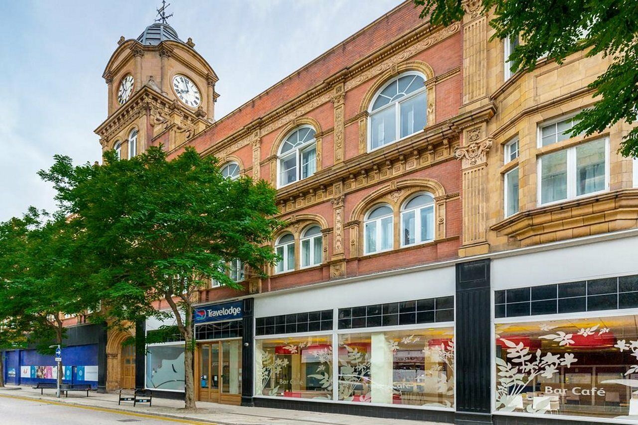 Travelodge London Woolwich Экстерьер фото