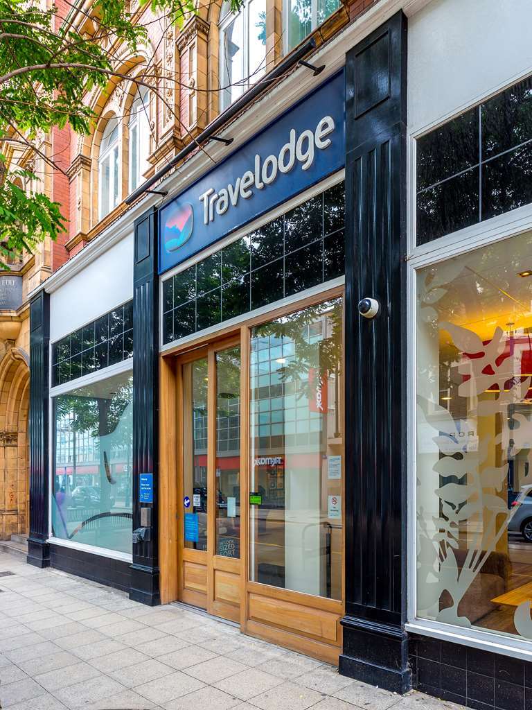 Travelodge London Woolwich Экстерьер фото